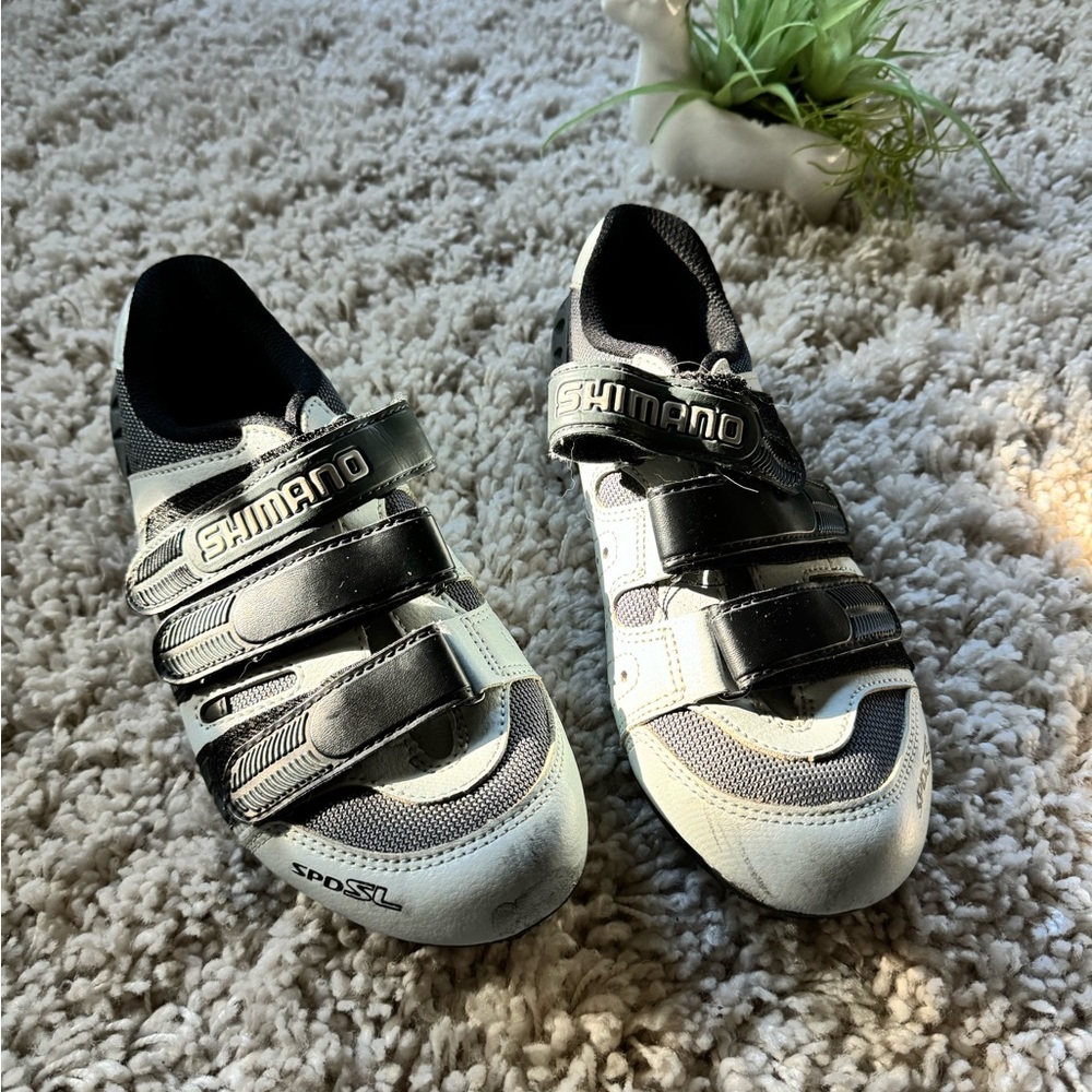 Shimano footwear women’s motorcycle, athletic biking, motocross size 7.5…